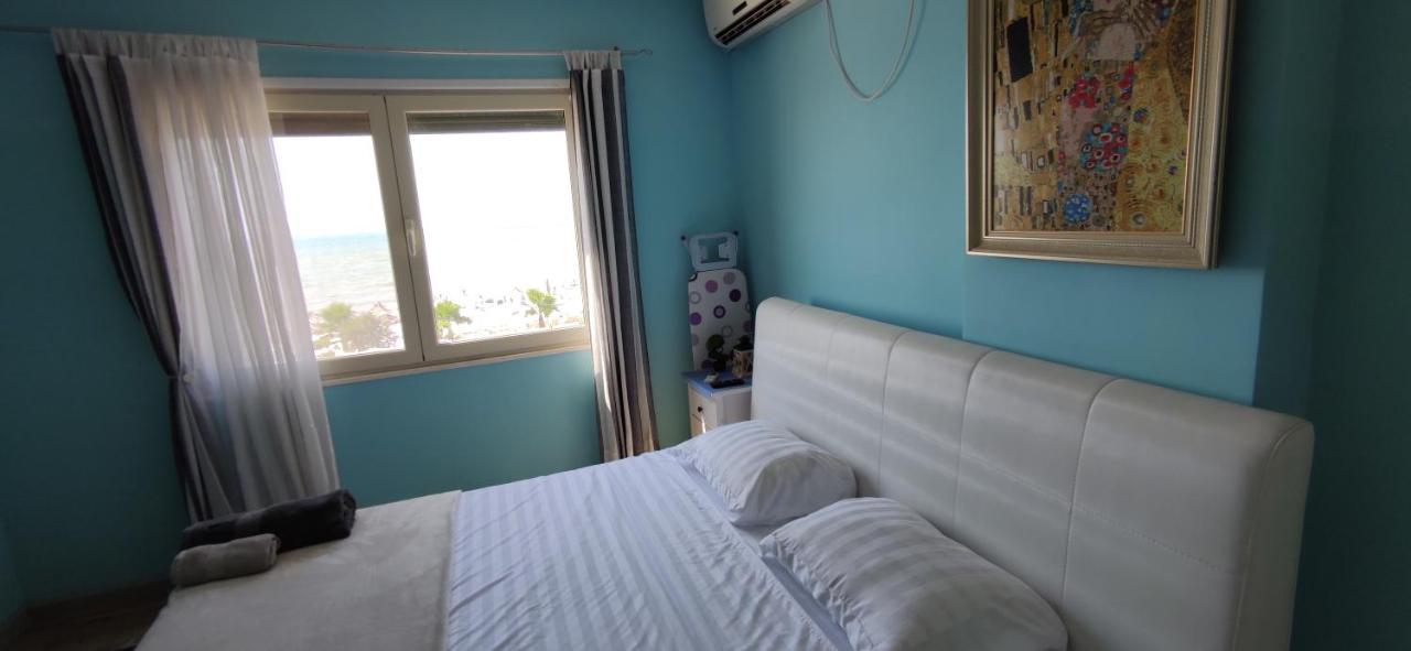 Luxury Beach Apartment In Qerret Golem  Esterno foto